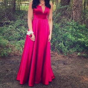 Beautiful red gown. Sz 4 worn one time.